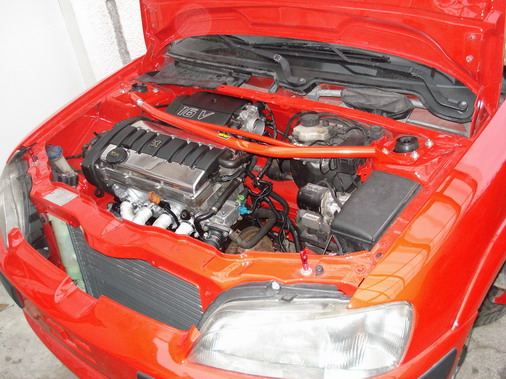106 S16, moteur HS, CT périmé, pour professionnel - pièces et voitures de  course à vendre, de rallye et de circuit.